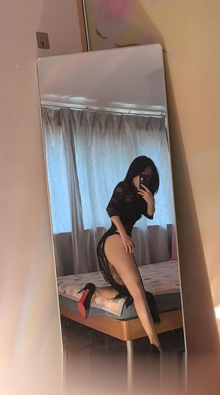 江苏-南京大长腿服务系骚妇-1.jpg