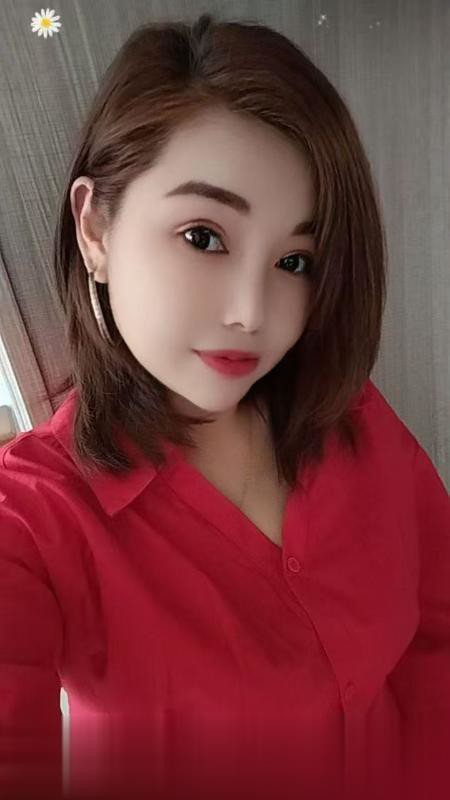 江西南昌风骚小少妇颜值不错-1.jpg