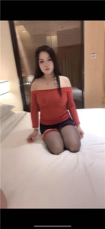 江西-南昌良家小娇妻七七小少妇兼职-1.jpg